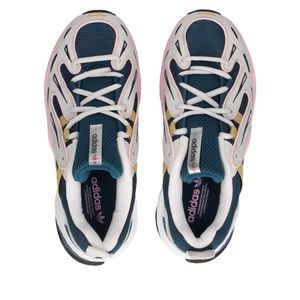 90s inspired adidas sneakers brand new size 9